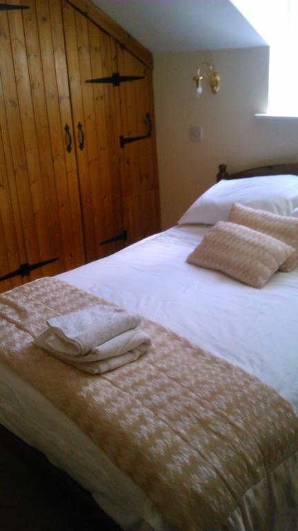 The Glan Yr Afon Inn Holywell  Quarto foto