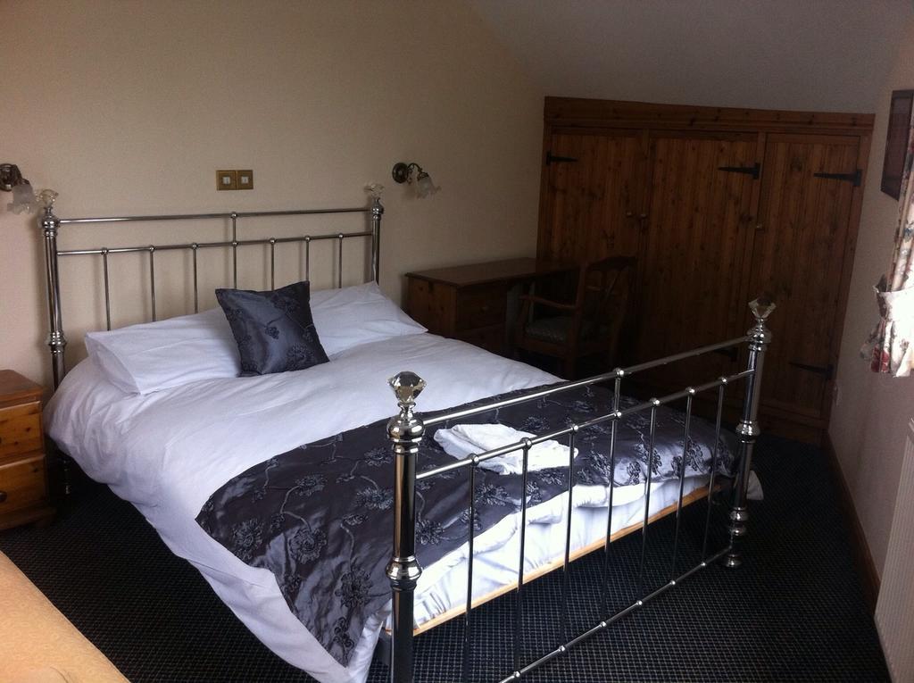 The Glan Yr Afon Inn Holywell  Quarto foto
